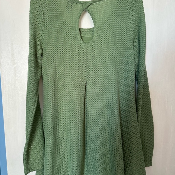 Women’s Sweater / Tunic / Blouse, Size Medium - Picture 6 of 8